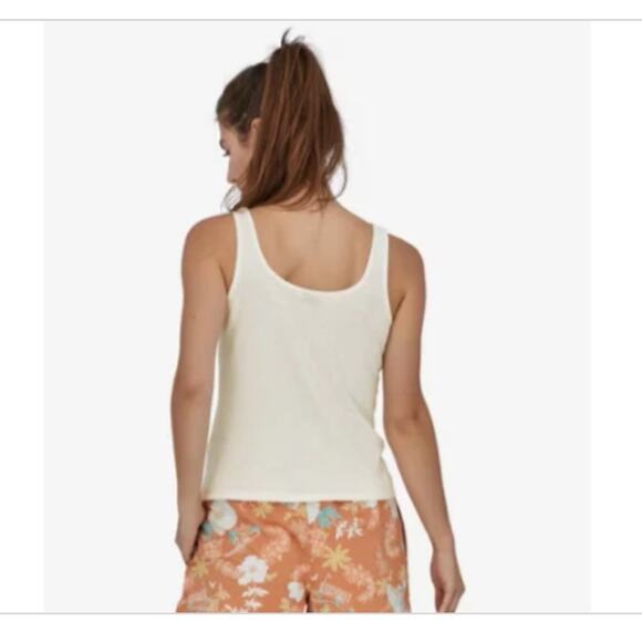 PATAGONIA WOMEN'S TRAIL HARBOR TANK OFF WHITE NWT Size L‎ - Picture 2 of 4